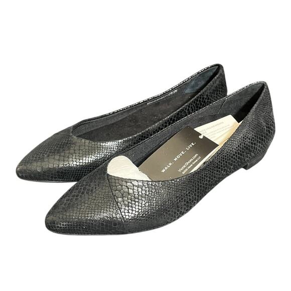 Vionic Gem Caballo Black Snake Leather Pointed Toe Ballet Flats Womens 6.5 - Picture 1 of 8